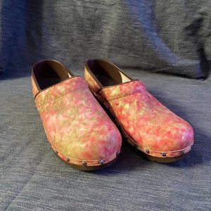 Sanita Clogs Women's in Pink Watercolor